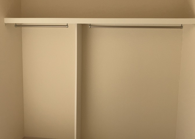 【外観】 | 木造住宅とは土台、壁、柱など建築物の強度を支える構造体の材に木が使用されている構造を指します。構造体は建物の自重を支えるだけではなく風圧や水圧、積裁荷重などあらゆる衝撃に耐えるための基礎です。