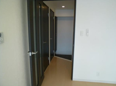 【玄関】 | Pine Well's