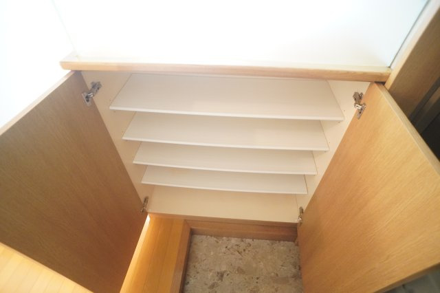 ヒルコート鳥見の収納