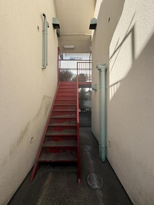 【エントランス】 | レークハウス