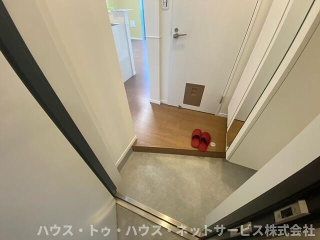 ミア流山の玄関