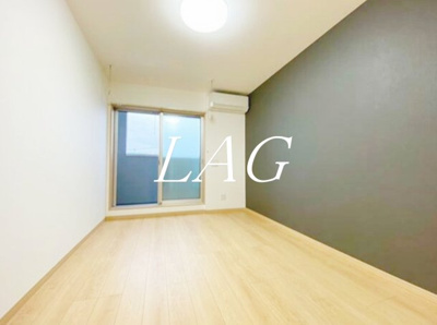 【居間・リビング】 | ＳＯＬＡＮＡ桶川西 | 洋室のお部屋です。