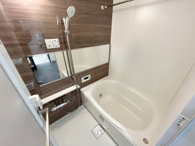 ワイズユウラク西所沢のダイニング|ゆったり食事を楽しみましょう♪　※家具はCGです