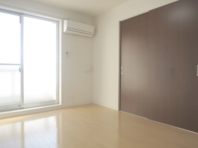 リブリ・クロシェットの居間・リビング|扉を閉めればもう1つお部屋ができます！