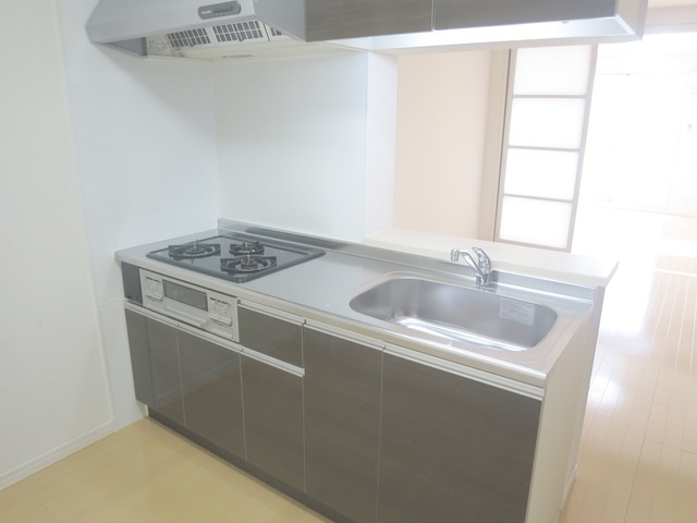 リブリ・クロシェットのキッチン|木目調のオシャレなキッチンです♪