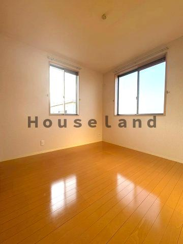 シャーメゾンオーキッドの洋室