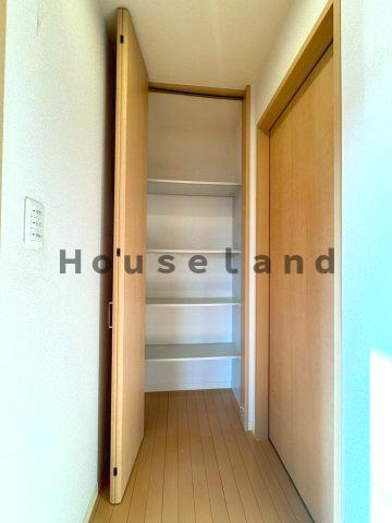 シャーメゾンオーキッドの収納