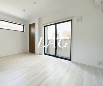 【居間・リビング】 | ＭＥＬＤＩＡ稲城 | 洋室のお部屋です。