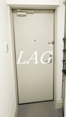 【玄関】 | ＭＥＬＤＩＡ稲城 | 玄関です。