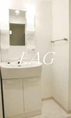 【独立洗面台】 | フェリーチェ国立 | 独立洗面台です。