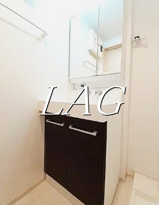 【洗面所】 | アザリアガーデン代沢 | 洗面台です。