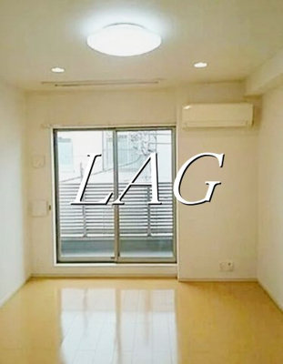 【居間・リビング】 | アザリアガーデン代沢 | 洋室のお部屋です。