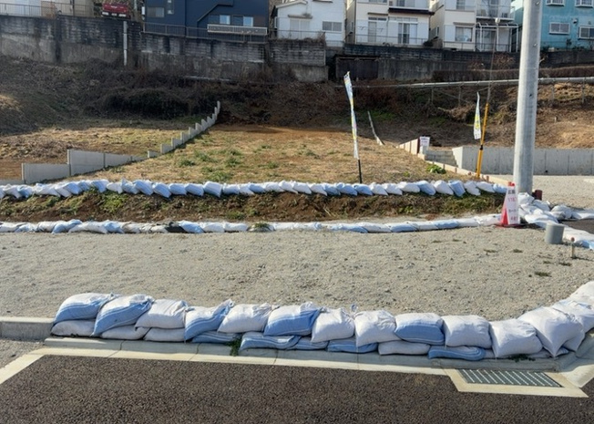【外観】 | 販売されている全ての土地が、宅地用の土地であるとは限りません。都市計画法に基づき、基本的に住宅を建てることができるのは土地計画区であることに加え、市街化区域として定められている地域のみとなっています。