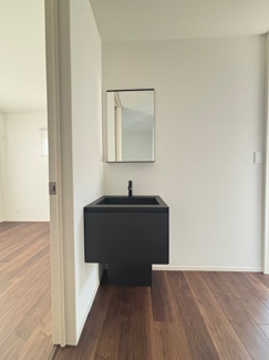 【洗面所】 | 廿日市市桜尾１（全2棟）A号棟　ZEH水準住宅 | 3階洗面台