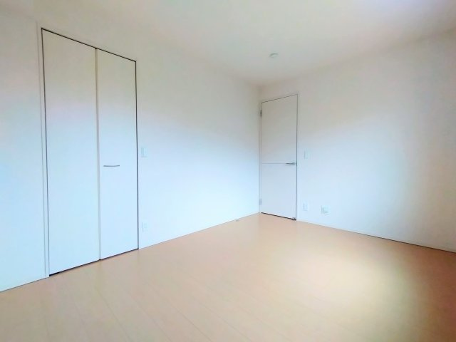 【洋室】 | ラヴィベル