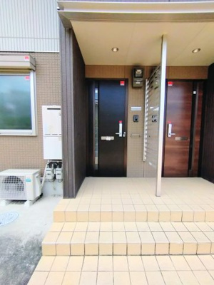 【エントランス】 | ラヴィベル