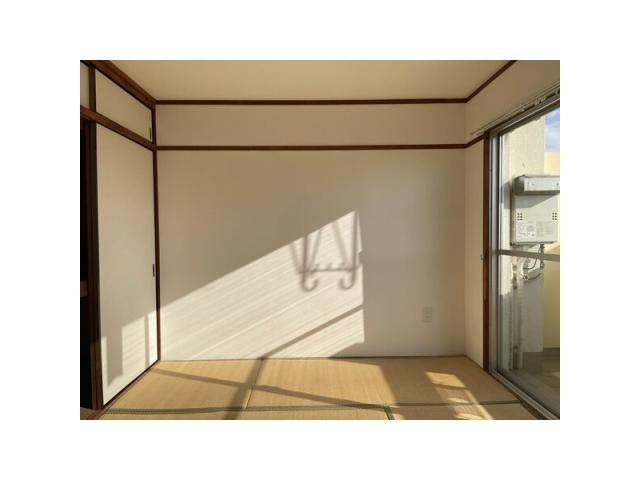 シャトー東洋の和室