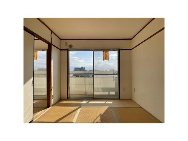 シャトー東洋の和室