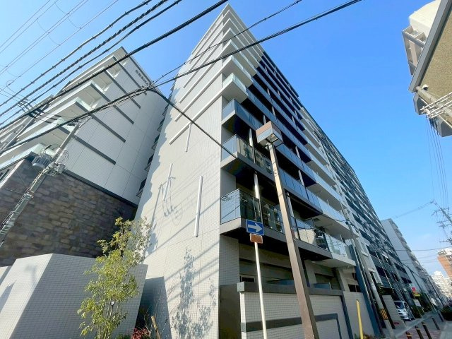 セイワパレス新大阪の外観