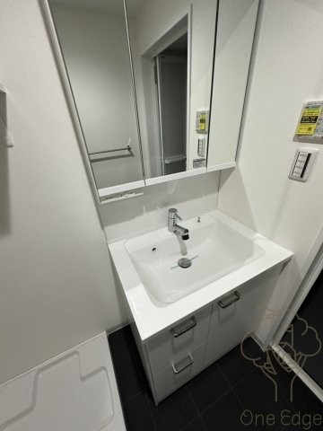 エス.フィールド奏の独立洗面台