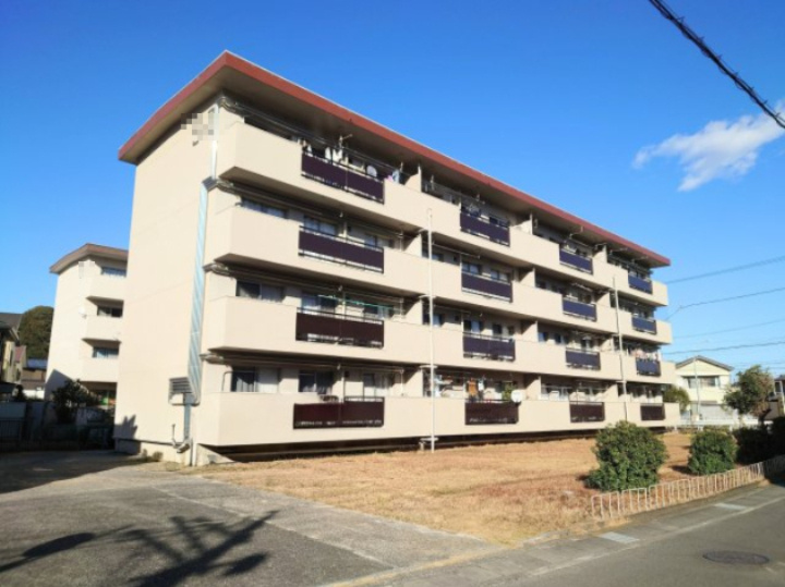 丸子南団地S-2 　静岡市駿河区丸子2丁目