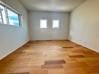 【洋室】 | 廿日市市佐方３（山陽女学園前） | 2階広々8帖洋室。