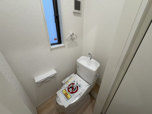 CG那覇市識名第3-2号棟　＼☆ご成約時キャッシュバック☆／のトイレ