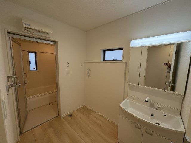 CG那覇市識名第3-2号棟　＼☆ご成約時キャッシュバック☆／の独立洗面台