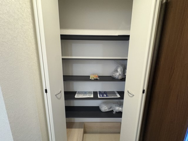 CG那覇市識名第3-2号棟　＼☆ご成約時キャッシュバック☆／の収納
