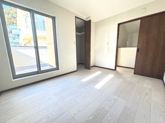 【洋室】 | 安佐南区長束西４（JR安芸長束駅） | 日当たり良好