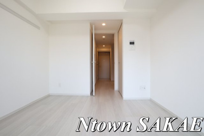 【その他】 | ディアレイシャス泉 | ゆったりとした居間です