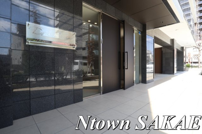 【エントランス】 | ディアレイシャス泉 | 清潔なエントランスです