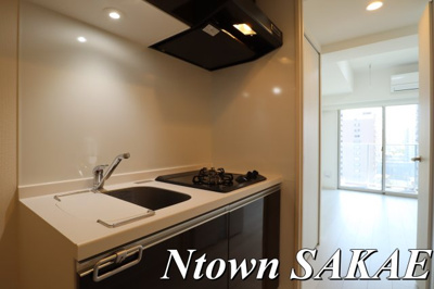 【キッチン】 | ディアレイシャス泉 | お料理しやすいキッチンです