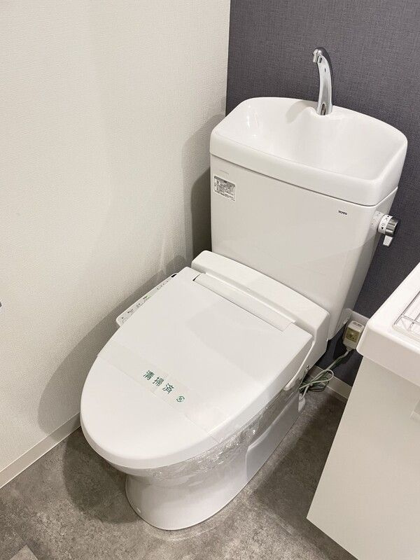 アルファキューブ上十条(アルファキューブカミジュウジョウ)のトイレ