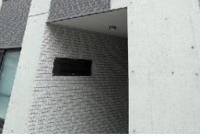 アルファキューブ上十条(アルファキューブカミジュウジョウ)のエントランス