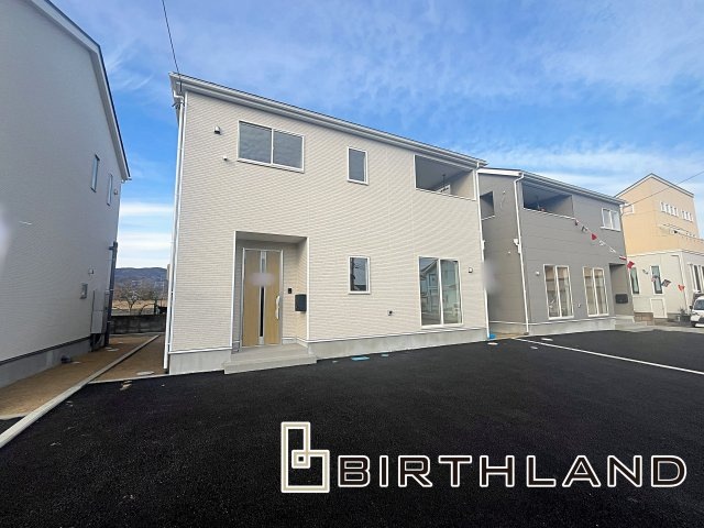 新築戸建・新築建売　福島市瀬上町第20　瀬上小・北信中の外観|駐車スペースはゆとりがあり3台可能！（車種による）