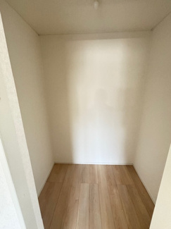 【収納】 | 安佐北区落合南3（玖村駅）全2区画　NO1【P2台可】 | ２階　ウォークインクローゼット