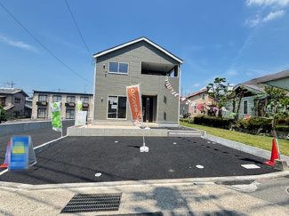 【外観】 | 安佐北区落合南3（玖村駅）全2区画　NO1【P2台可】 | ☆JR玖村駅まで徒歩25分☆落合小学校まで徒歩9分☆口田中学校まで徒歩39分☆マックスバリュ徒歩12分☆ウォンツ徒歩7分☆土地45坪☆前面道路4ｍ☆駐車スペース2台分
