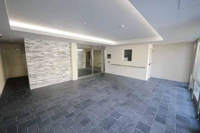 クレヴィスタ板橋志村のロビー