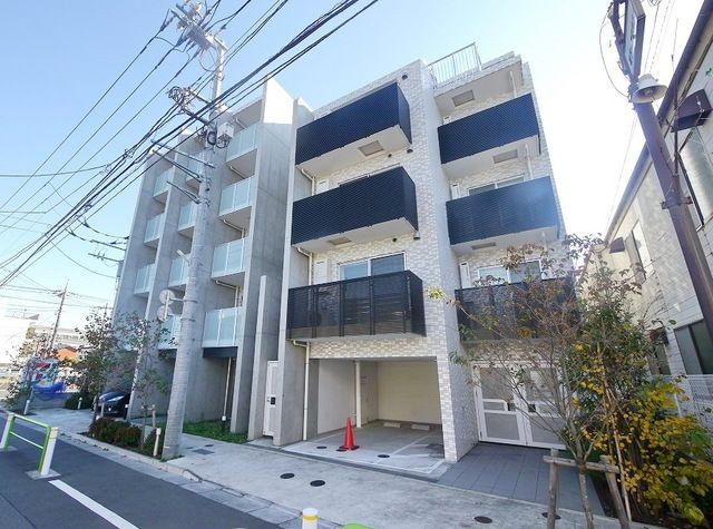 クレヴィスタ板橋志村の外観