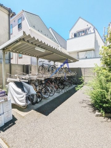 シンシア雪谷バウのその他共用部分|駐輪場です。