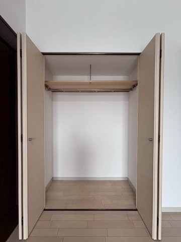 セザールガーデン伏見1番館の収納
