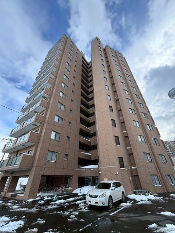 セザールガーデン伏見1番館の外観