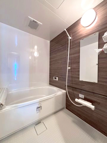 セザールガーデン伏見1番館の浴室