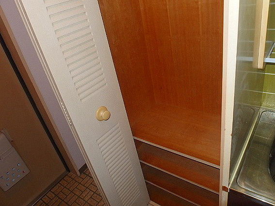 コスモプラザ三宮の収納