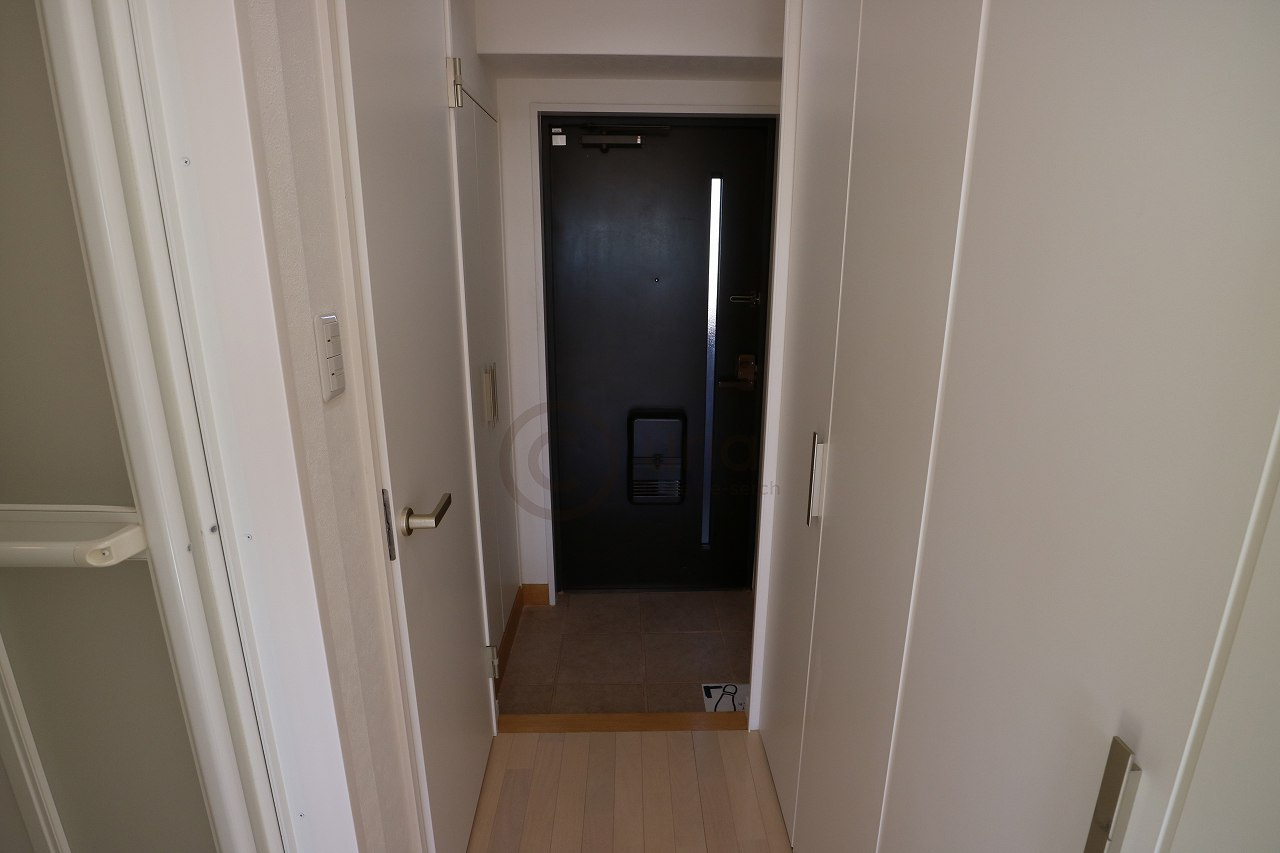 ワコーレプラティーク神戸深江駅前の玄関