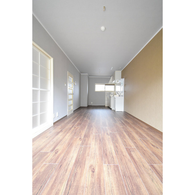 フリーデAの居間・リビング|※同タイプのお部屋になります。