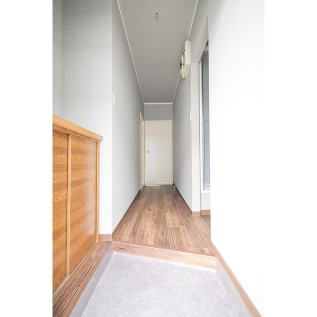 フリーデAの玄関|落ち着いた玄関です※同タイプのお部屋になります。