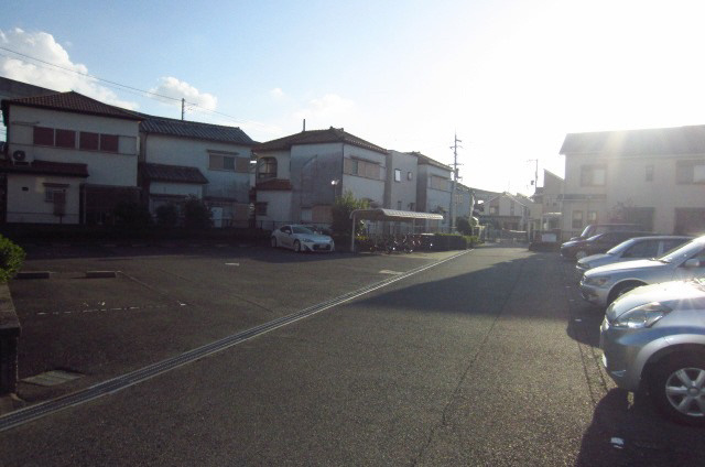 【駐車場】 | プリシェール味園１