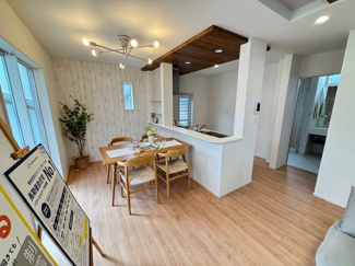 【居間・リビング】 | 安芸郡熊野町東山（全3区画）2号棟